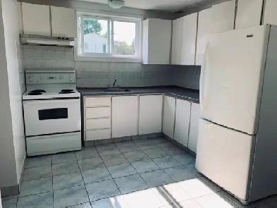 LOGEMENT À LOUER / APARTMENT FOR RENT Image# 1