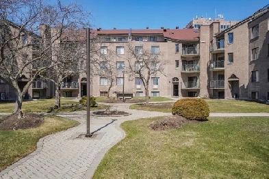 Condo lumineux à vendre | Laval – 2 chambres, 2 stationnements Image# 9
