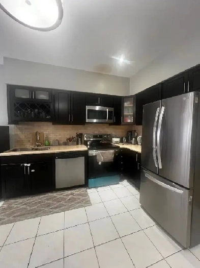 Large Furnished Bedroom for Female Main Subway Image# 3