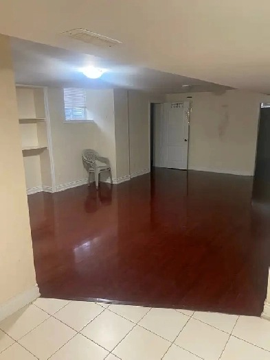 1 BEDROOM BASEMENT FOR RENT Image# 1