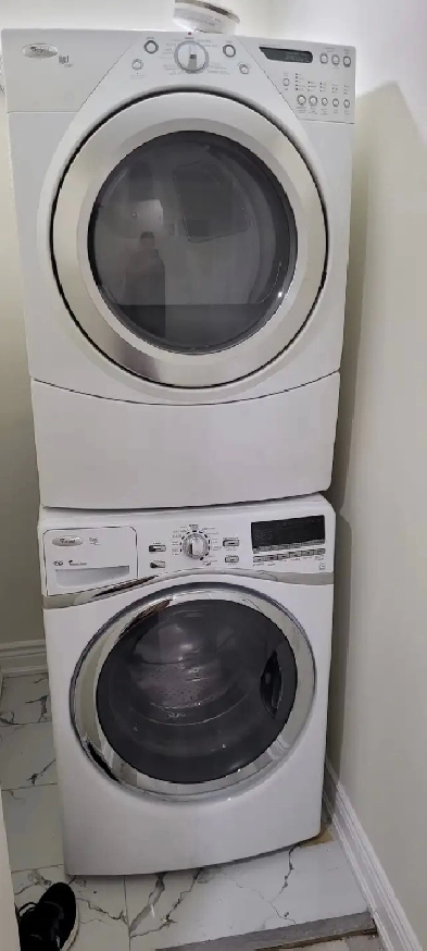 2 Bedroom   Bathroom Basement - Brampton Image# 1