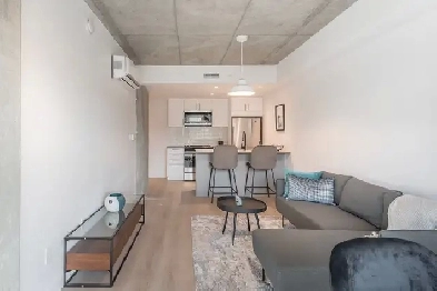 Newly-renovated and charming apartment for rent in Lachine! Image# 1