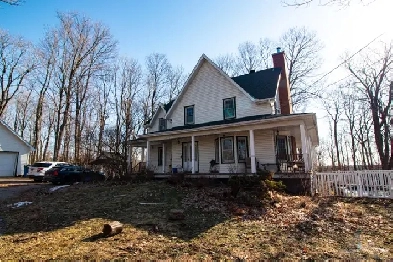 Maison à louer - 36 rue du Gui Image# 1