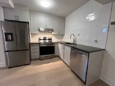 Beautiful  2 bedroom 2 bathroom ! newer apartment for rent Image# 1