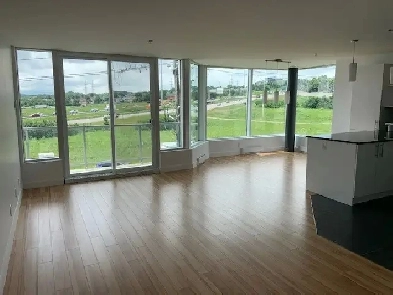 Condo 4 ½ à louer - Haut de gamme - Charlesbourg/Lebourgneuf Image# 1