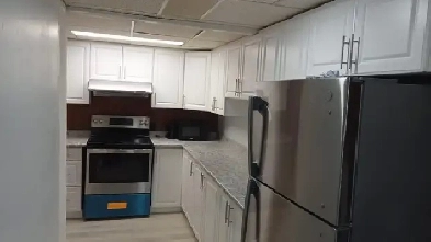 Room rent at Port Credit Mississauga Image# 1