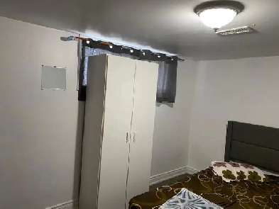 Room for rent! 5mints walk dixie road! Bramlea mal5 Mint drive f Image# 1