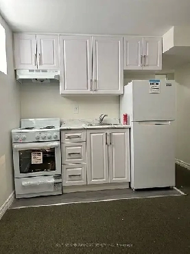 studio basement apartment - Scarborough Image# 1