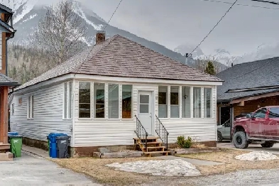 Fernie house for sale Image# 10