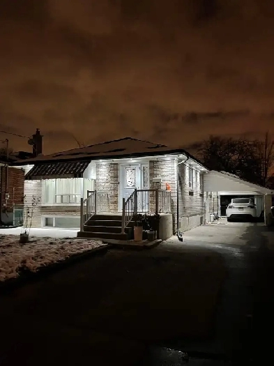 Upper Level House for Rent from May 1st In North Etobicoke Image# 1