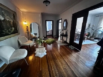 Large 5.5 for the 1st of July for 1650$ Image# 1