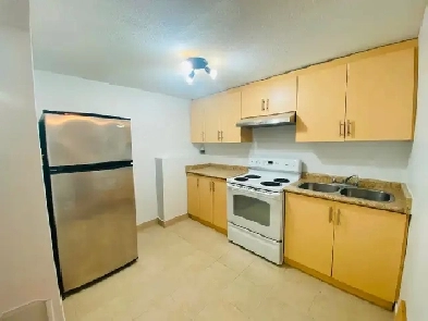 Scarborough 2 Bedroom Basement Apartment for Rent! Image# 1