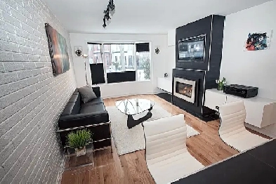 May 1st - Aug 31st - 2 BR Downtown - Luxury  Two Desks/Hybrid Image# 5
