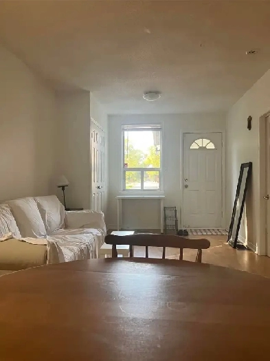 Rooms available by Humber College Lakeshore from May 1st Image# 6
