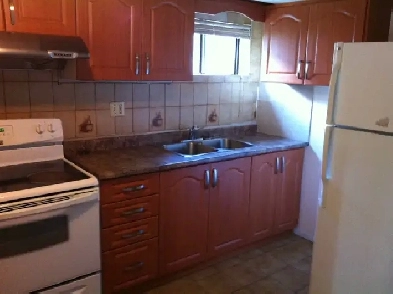 Large and clean sharing room near Humber College North Image# 1