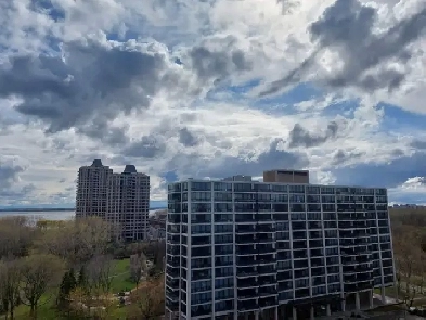 APPARTEMENT À LOUER SUR l'Île-des-Soeurs Image# 1