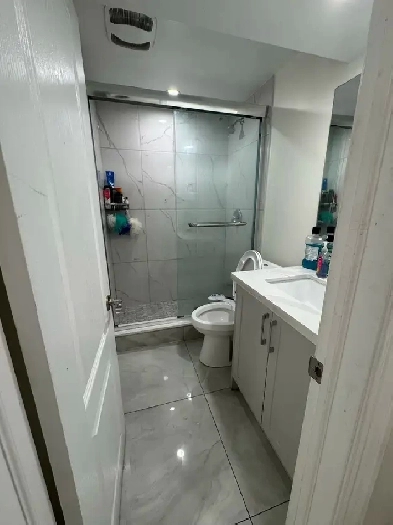 ROOM for RENT at $430 Couples, partners, friends (Female/male) Image# 2