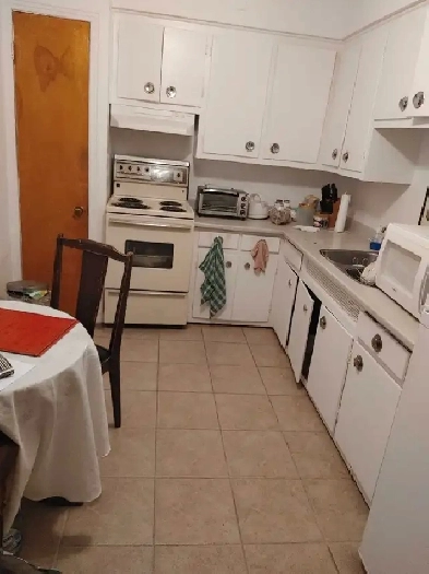 21/2 apartment for rent