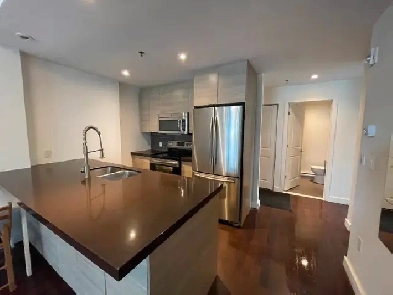 Condo 2 bedrooms 2 Bathrooms near Namur Metro station Image# 4