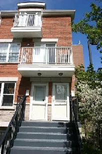 2 bedroom townhome , 2 floors Image# 1