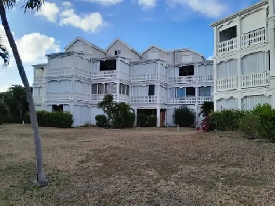 STUDIO À VENDRE SAINT MARTIN CARAIBE Image# 1