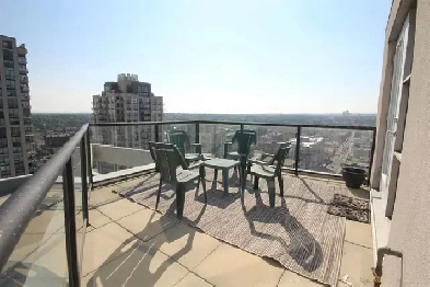 DT Rooftop Condo 2Bd2Bth,WalktoDT24HrSecurity,UnderGParking,More Image# 1