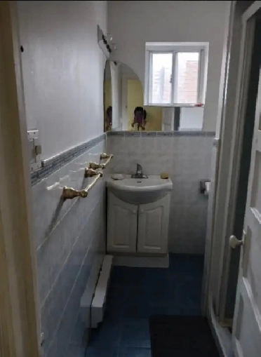 TORONTO, FURNISHED ROOMS FOR STUDENTS Image# 1