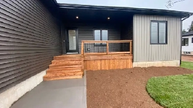 NEW 5bed, 3bath, Quispamsis NB. central heating, and a view! Image# 4