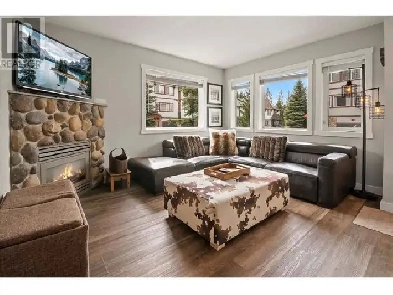 SLEEPS 10 -  BEAUTY IN RADIUM HOT SPRINGS 2 HR DRIVE CALGARY Image# 1