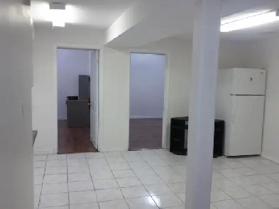 2 BR Basement appt near Steels and Mavis from 1st May Image# 4