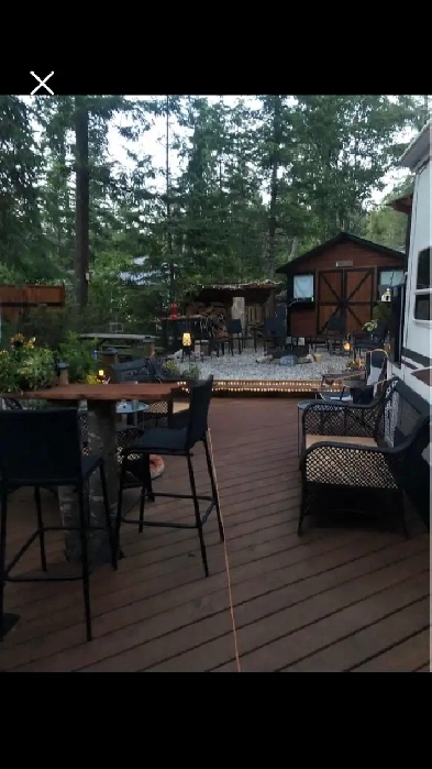 RV for rent 10 minutes from Sicamous. Image# 7