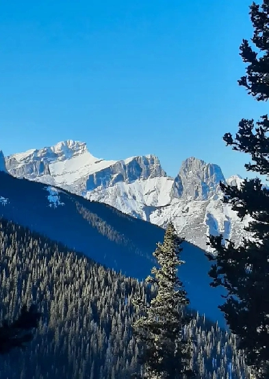 Canmore Condo for rent Image# 1