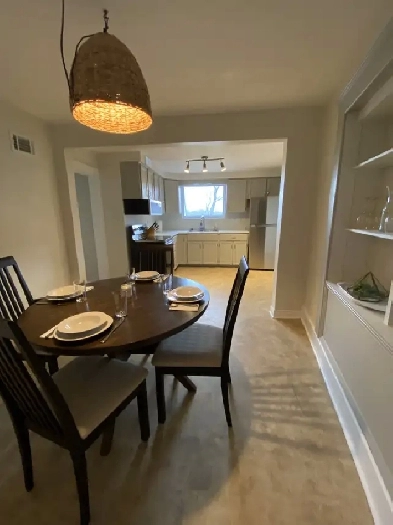 ATTENTION OUT OF TOWN WORKERS  SHORT/LONG TERM RENTAL Image# 1