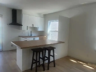 Rosemont 4 1/2 Image# 1