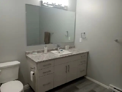 Comfortable Living in a Scenic Shared Home Image# 1