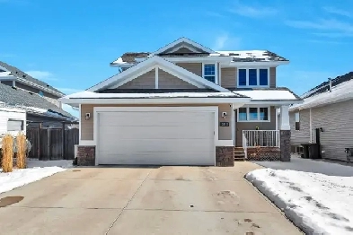 4813 39 Street Ponoka, AB T4J 0B6 Image# 1