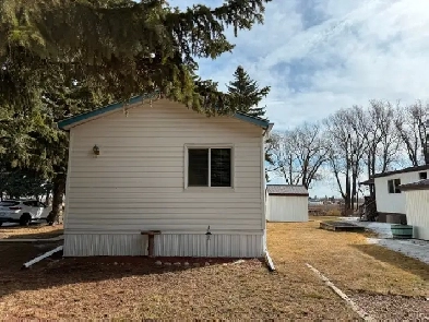 6205 54 Street # 69 Ponoka, AB T4J1M5 Image# 1