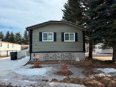 6205 54 Street # 16 Ponoka, AB T4J 1M5 Image# 1