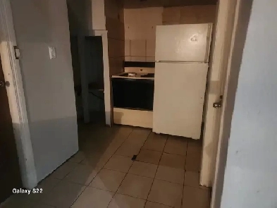 2BR basement unit in Rundle NE Image# 7