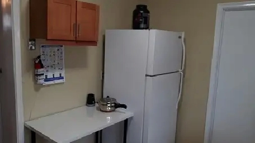 Shared Room for single male in City of Toronto,ON - Room Rentals & Roommates
