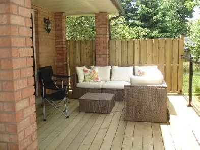 SPRING IS HERE / WEATHER BETTER - Furnished Room North York Image# 6
