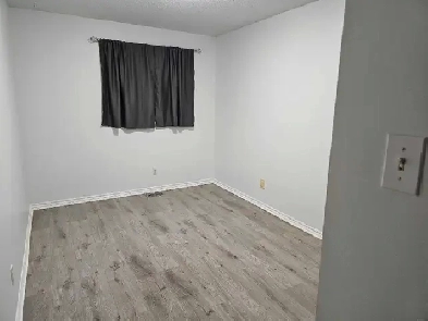1 Bdrm for Rent- Alta Vista/Industrial Image# 3