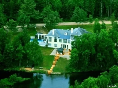 Superbe propriété à vendre bord de l'eau Image# 10