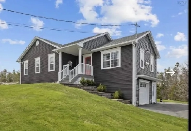 A Rare Find in Fall River! Image# 10
