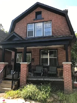 Carleton University 3 bedroom/ 1 bath Utilities & Laundry Includ Image# 2