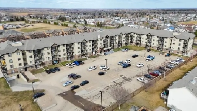 #113 Edgeworth Place (300 Spruce Ridge Road) Spruce Grove Image# 5
