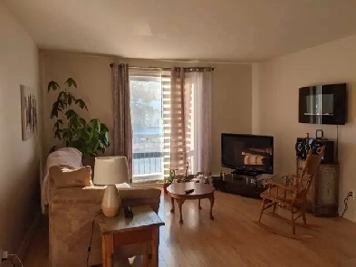 Beau 4 1/2 a louer Image# 1