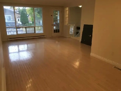 Finch & Leslie, 3 Bedroom Image# 1