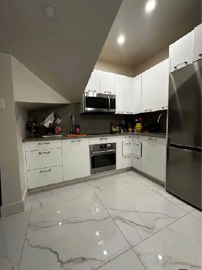2 1/2 apartment Image# 2