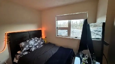 Shared 1 Bedroom Near UofC 4 month lease Image# 6
